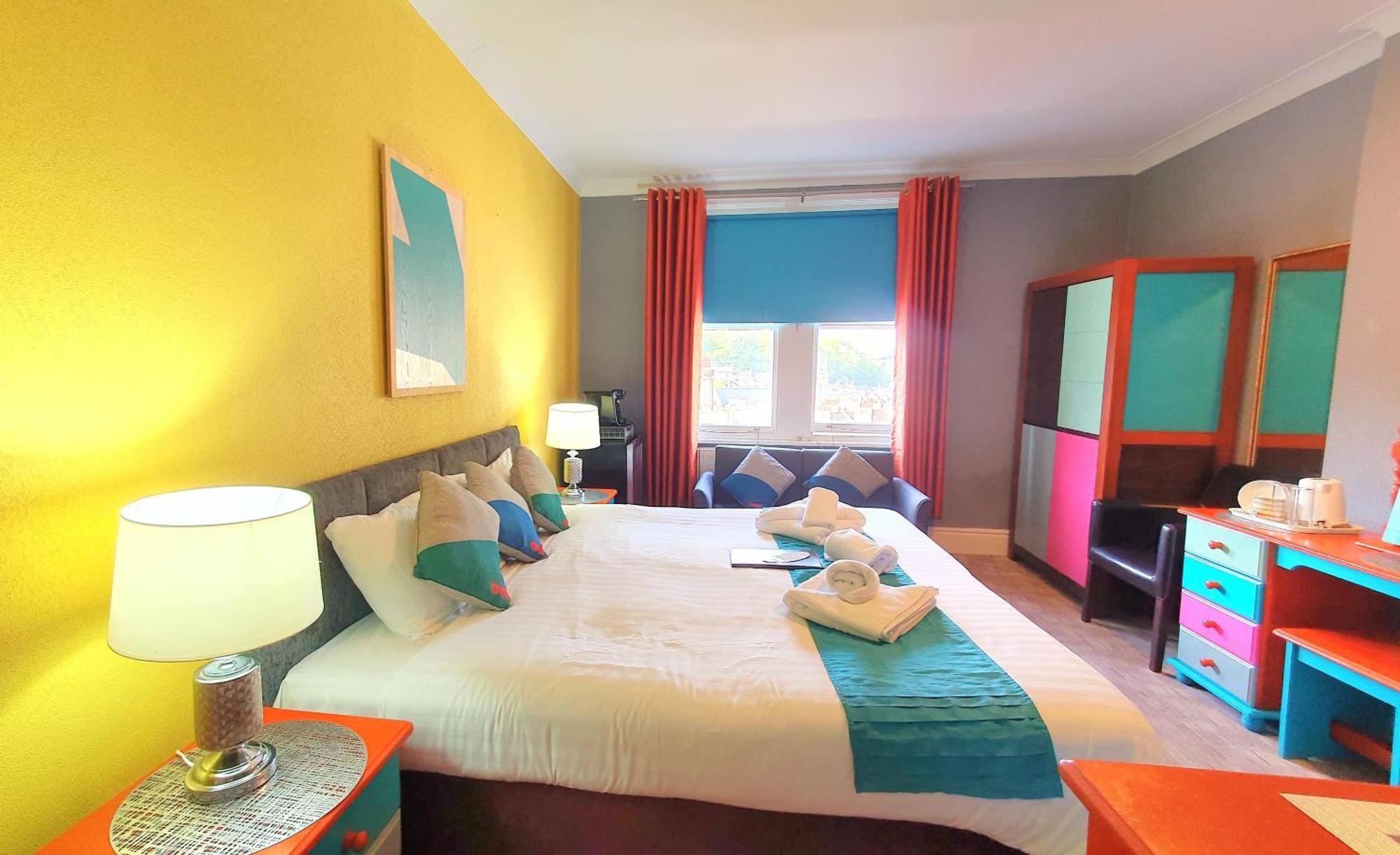 Yardley Manor Hotel Торки Екстериор снимка